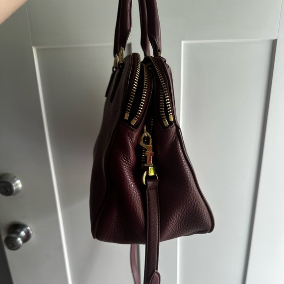 Tory Burch Robinson Leather bag - Picture 9 of 13